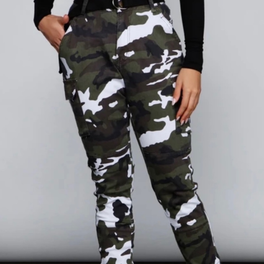 Camo pants